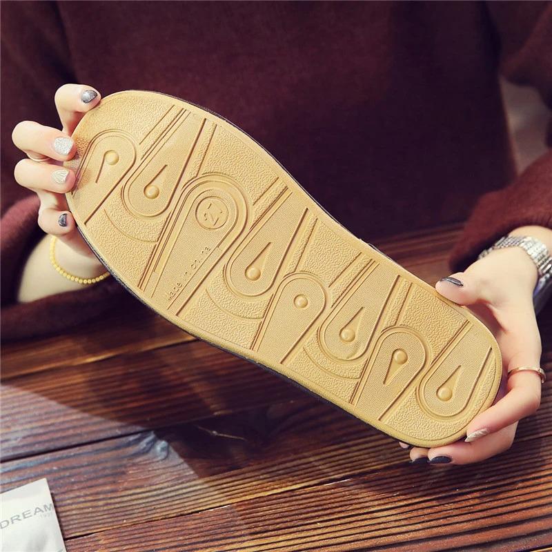 Jednoduché černé pantofle z PU kůže Pánské domácí pantofle Mulky Pánské vnitřní pantofle Manžel Pokoj Tiché boty Pánské žabky Jednobarevné