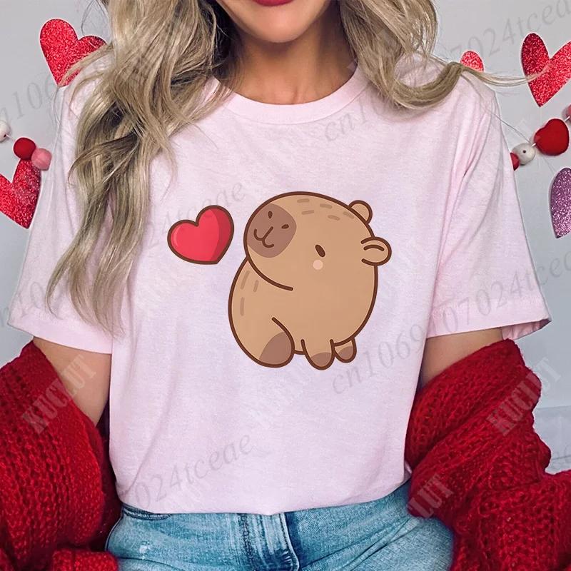 Love Heart Capybara Female Clothing Casual Tshirt Women Summer Harajuku Shirts Cute Graphic Tops Fashion Valentines Day Tees