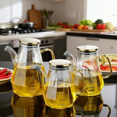 500/700/900ml Leak-proof Diamond-patterned Glass Oil Bottle for Kitchen Soy Sauce Vinegar and Other Condiments Seasoning Box