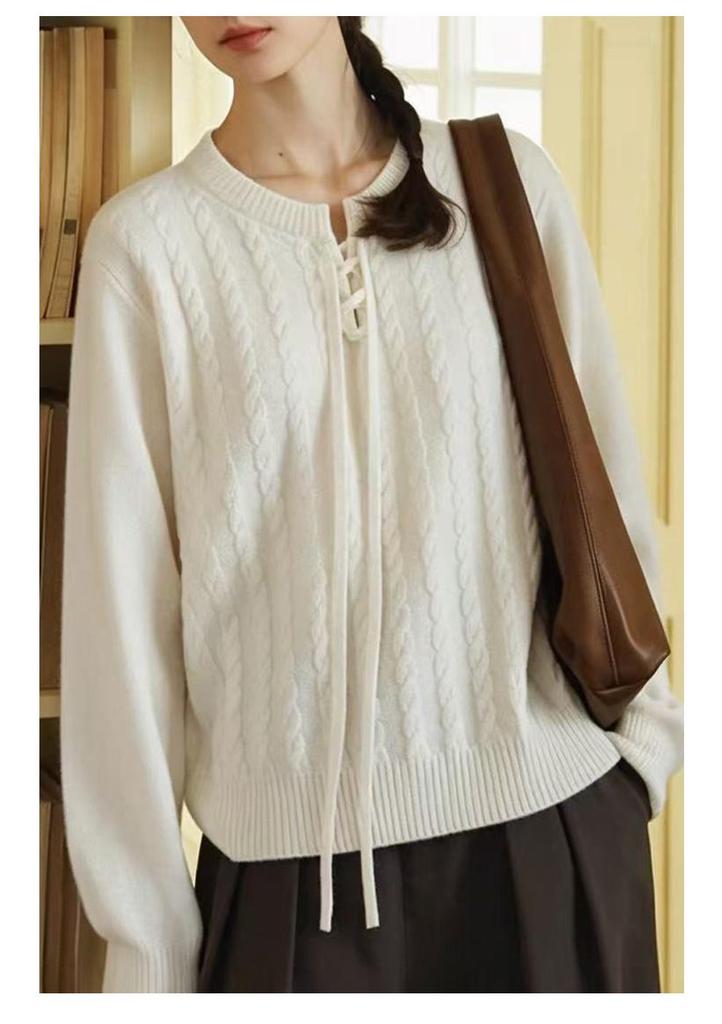 Women's Versatile Cable Knit Sweater - Loose Fit, Soft & Fluffy, Long Sleeve, Lace-Up, Round Neck for Autumn/Winter