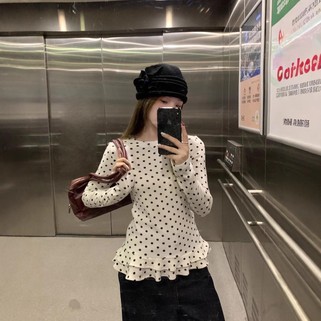 

Женский весенний топ с длинным рукавом и оборками в горошек - стройнящий и милый стиль Extra Large