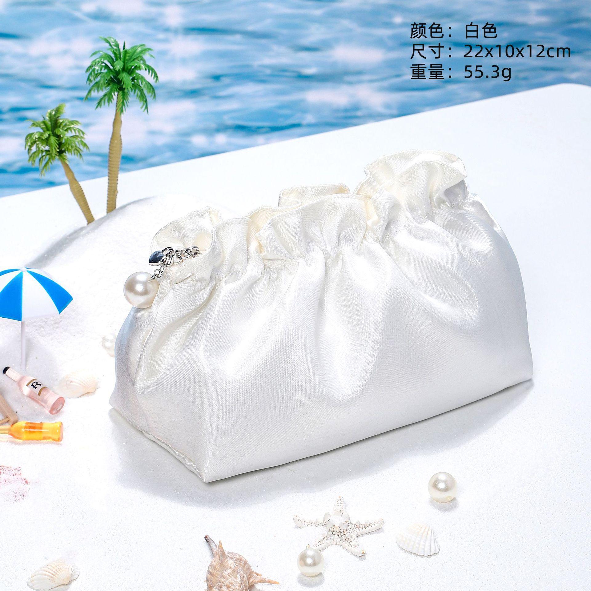 

High-quality Silky Makeup Bag High-end Pleated Cloud Travel Portable Women s Bag Cosmetics Washing and Storage Bag 2025 белый