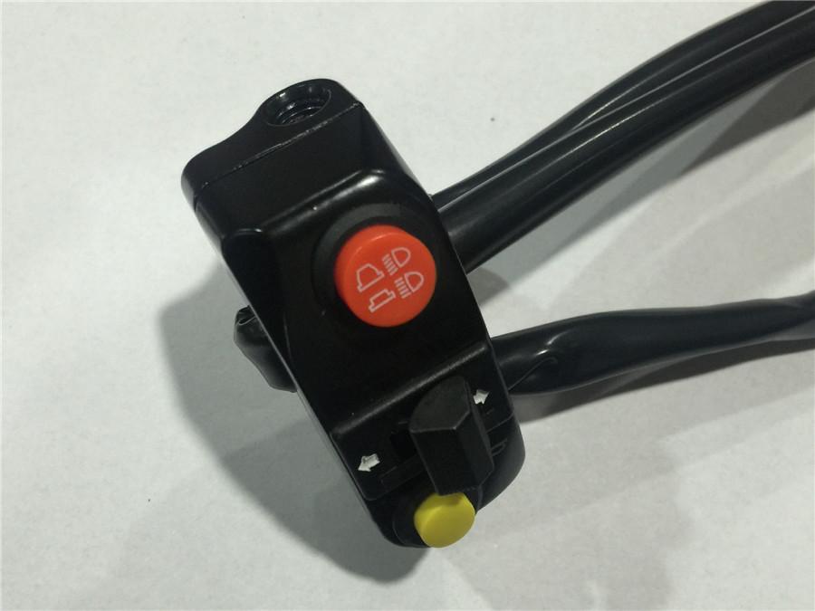 1x Universal Motorcycle Handlebar Mount Horn Electronic Turn Signal Light Switch