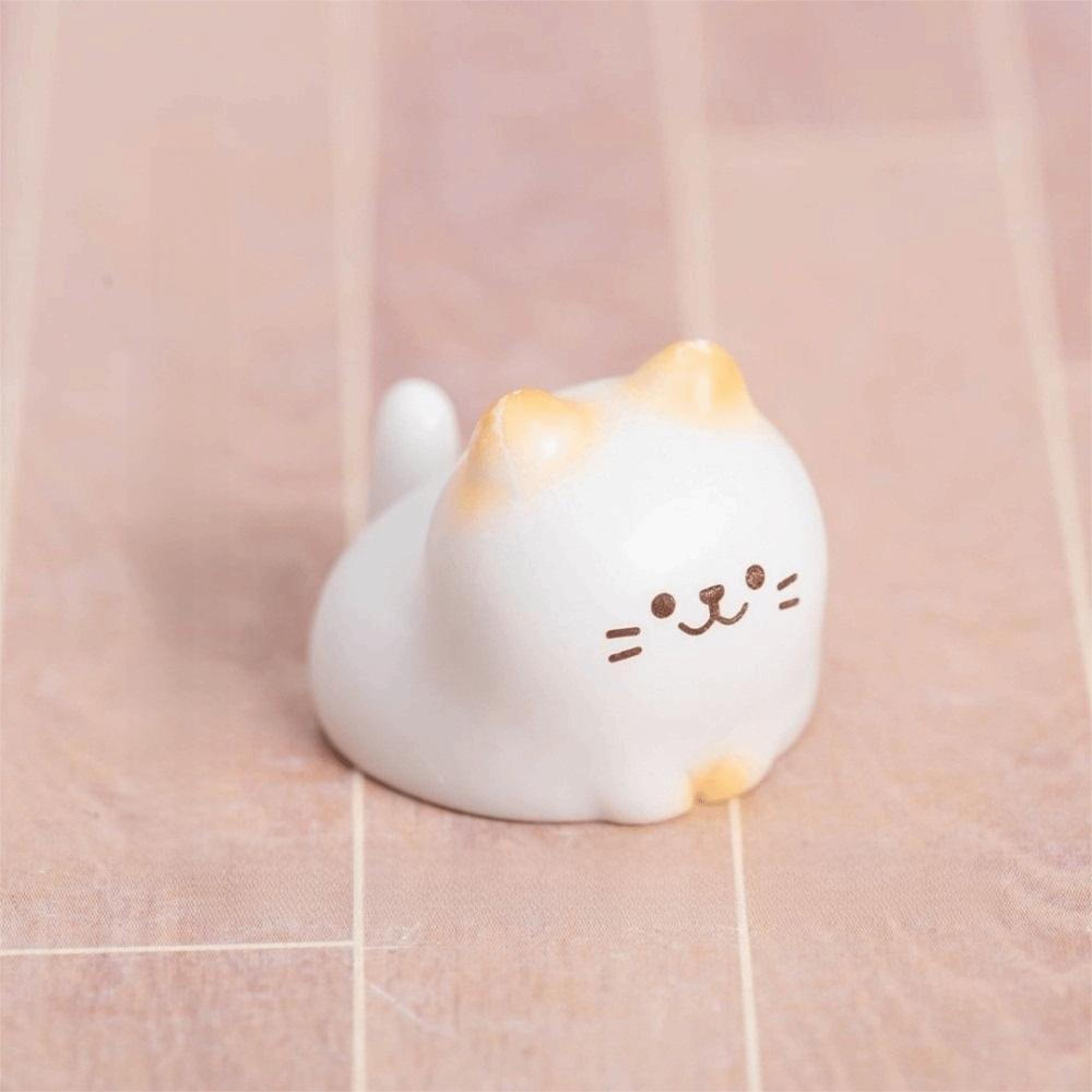 Mini Cat Desktop Decoration Resin Animal Figurine Cute Miniature Figurines  Home Decor