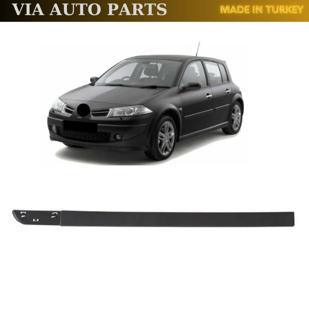 

Left front door trim black for Megane Mk2 2002-2009. Oem 7701475247 808771741R