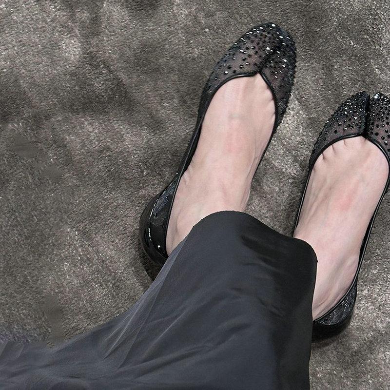 Fashion 2025 Flat Single-Shoe Women'S Niche Design, Light Luxury Fashion, Toe Separation, Inward Height Increase