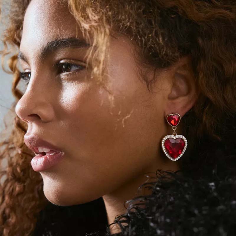 Fashion Red Zircon Heart Drop Earrings for Women Sweet Crystal Geometric Love Temperament Earrings Wedding Jewelry Accessories