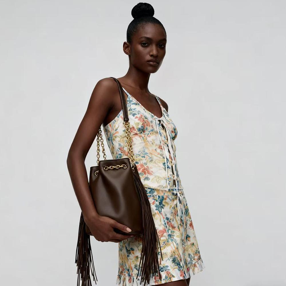 Fashion Long Tassel Bucket Bag Luxury Designer Handbag and Purses Chains Drawstring Shoulder Bag Soft PU Leather Sling Bags