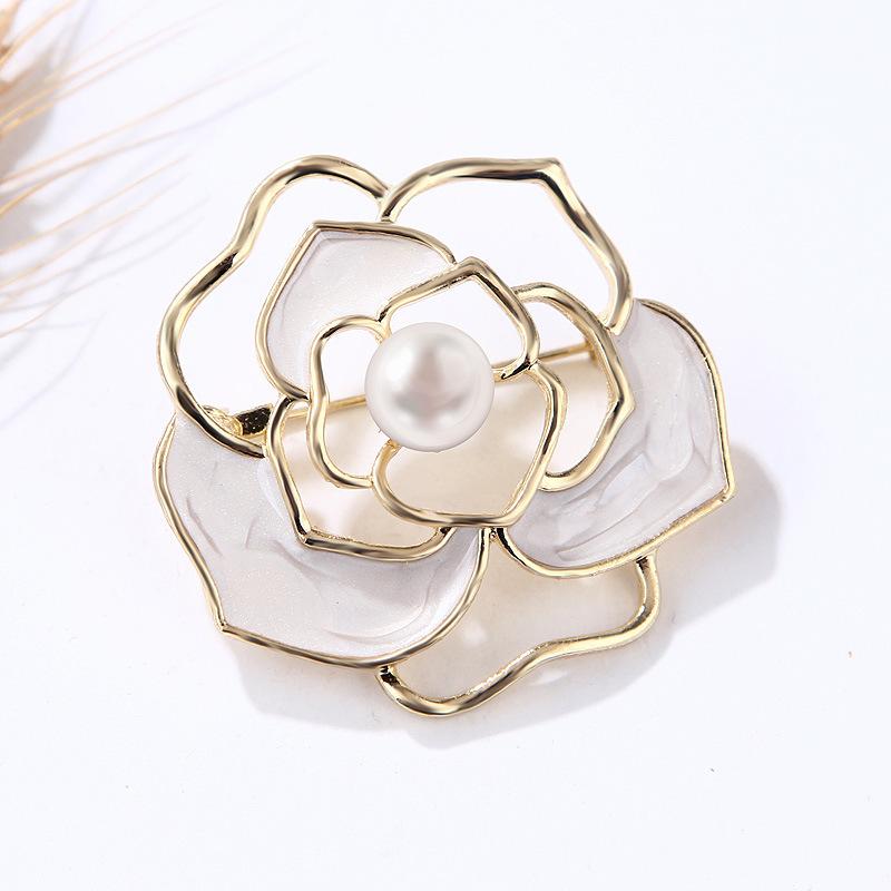Original Flamingo Butterfly Bee Natural Freshwater Pearl Brooch Accessory Transparent Gift Box