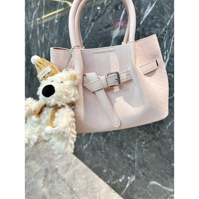 

Korean Series Niche Sweet Girl Handbags 2025 New High Sense Vegetable Basket Woven Bag Shoulder Messenger Bag Pink((Pendant not included))