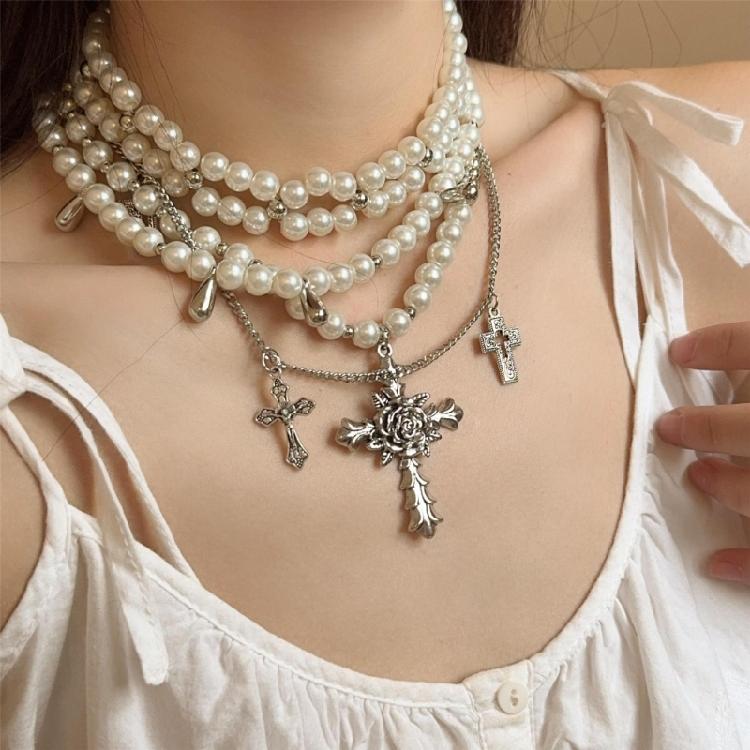 Fashionable Diamonds Sturdy Alloy Crosses Choker Necklace Pendant with Elegant Pearls Jewelry Accessory for Girls