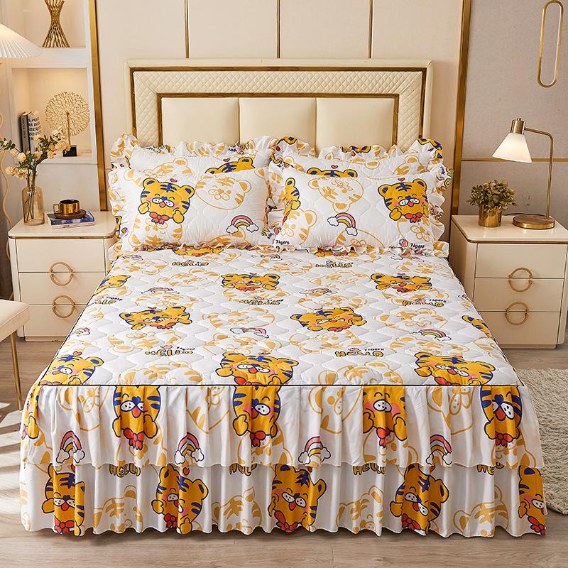 3pcs Bed Skirt Set Solid Color Quilted Thickened Lace Decoration Includes 1 Bed Skirt + 2 Pillowcases Suitable for Home And Hotel