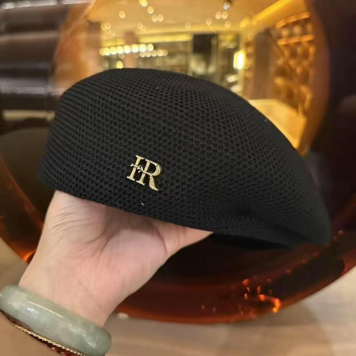 Универсальная женская вязаная беретка в корейском стиле, кепка-газетчик чёрный