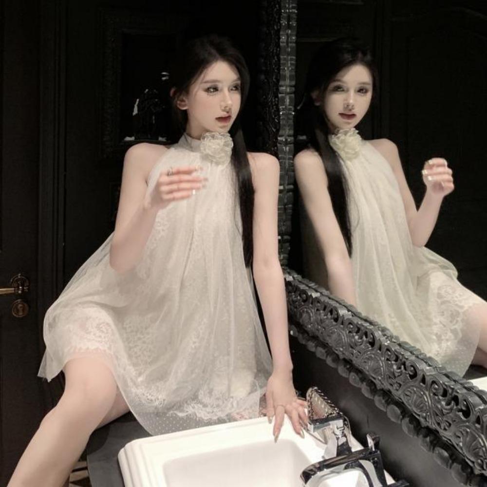 Super Fairy Camellia Lace Halterneck Sleeveless Off-shoulder Loose Sweet Age-reducing Dress Sexy Pure Desire Socialite Short Skirt