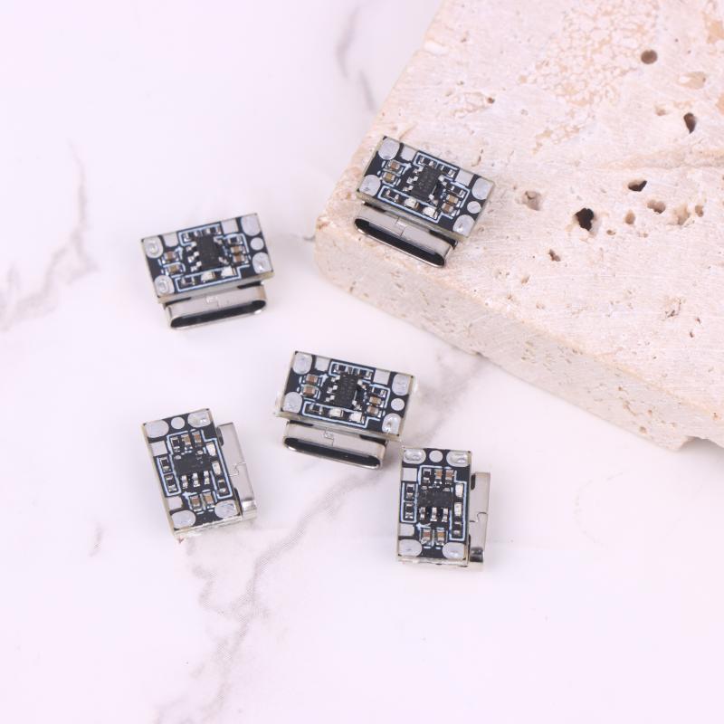 5Pcs Dc4.2V Mini Lithium Battery Charging Board Module Constant Current/Constant Voltage Charging Power Board Protection Type-C