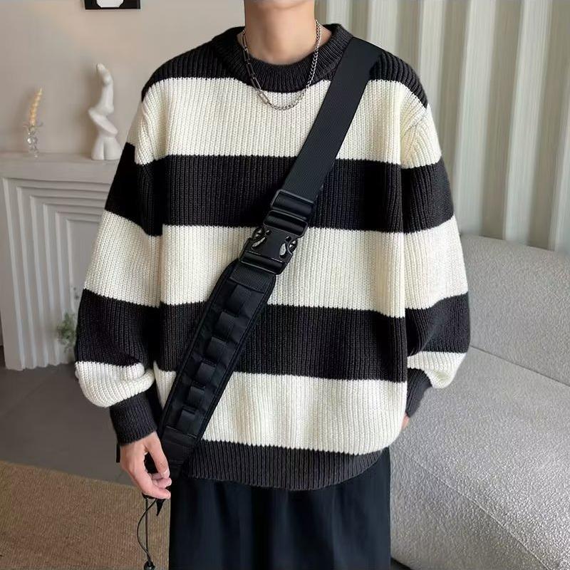 Men's Autumn/Winter Warm Striped Round Neck Sweater - Casual Contrast Color Style