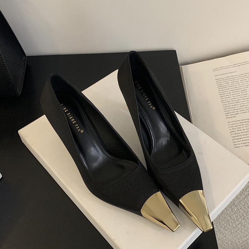 2025 New European and American Fashion Pointed High Heels Metal Toe Head 7 Cm Royal Sister Style Temperament Single Shoes