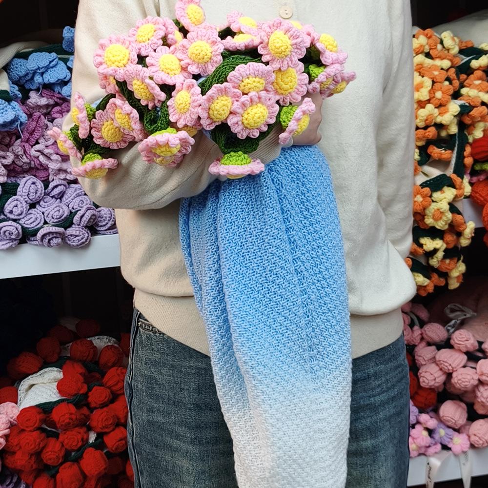 Sunflower Rose Bouquet Blanket - Perfect Mother's Day or Birthday Gift for Mom or Best Friend, Featuring a High-End Feel.