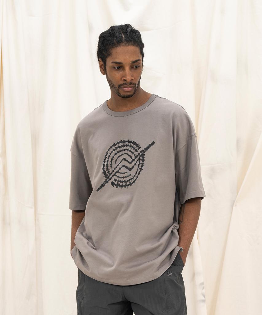 Kallapataleu Front Logo Loose Fit T-Shirt - Gray