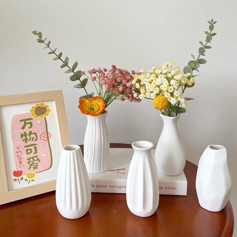 White  Nordic Ceramic Flower Vase Retro Flower bottle Flower Arrangement Pot for Office Desktop Ornaments Ceramic Flower Pot