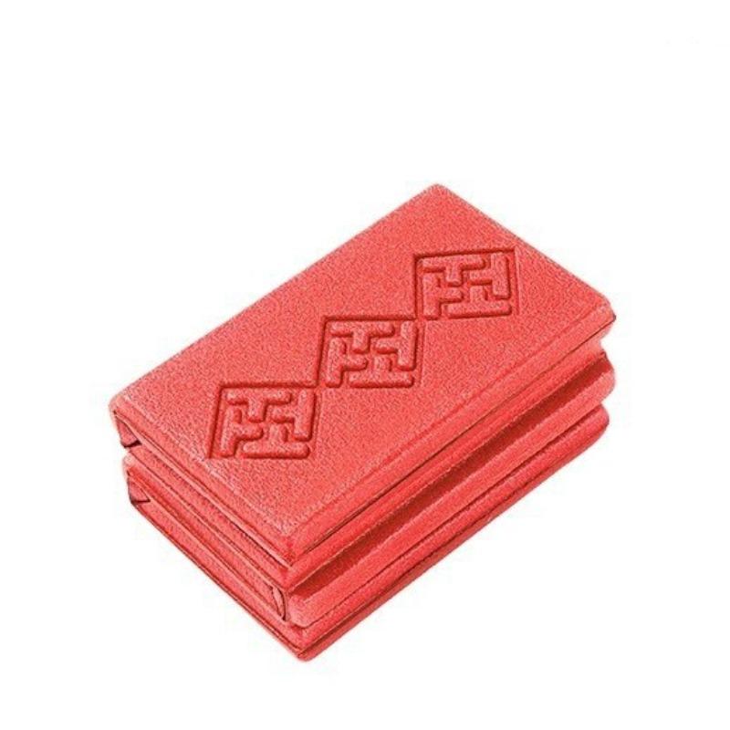 

Folding Seat Cushion Picnic Camping Waterproof Floor Mat Music Festival Portable Cool and Moisture-proof Portable Fart Mat червоний