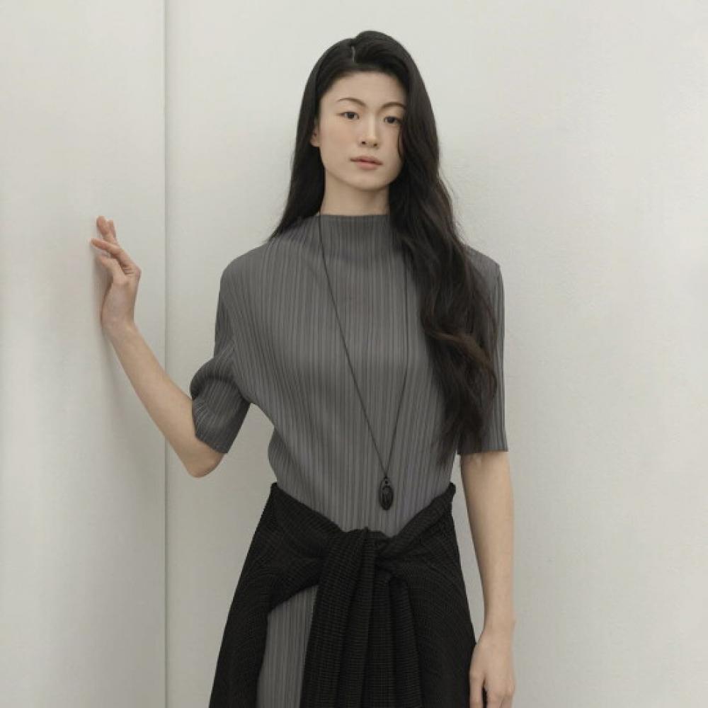 Plara HigH Neck Slim H Line Pleated Dress Up To 88 Pk3mop020c