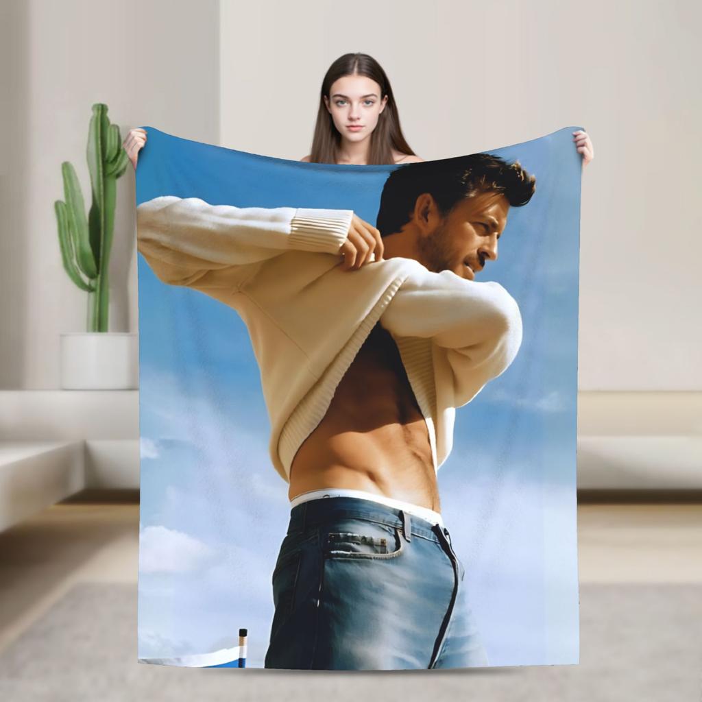 Jonathan Bailey Actor Flannel Blanket Comedy Custom Throw Blankets for Home cm Rug Piece