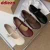 Calzado para mujer – Zapatillas