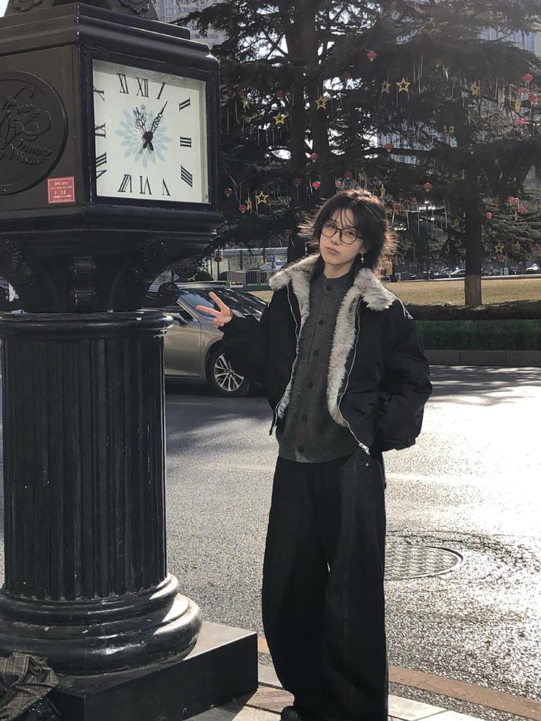 Wolf King Throne Mountain Eagle Imitation Fur Cotton Harrington Bomber Jacket for Men and Women - Thick, Padded, Cleanfit Outerwear.