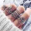 Vintage Jeweled Hollow Engraved Palm Crown 10-Piece Set Combination Joint Ring