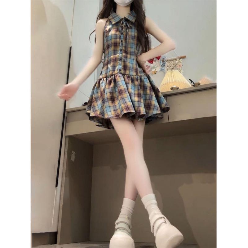 

Желание Милое JK Плиссированное Мини-платье и Серый Кардиган с Рюшами 2XL