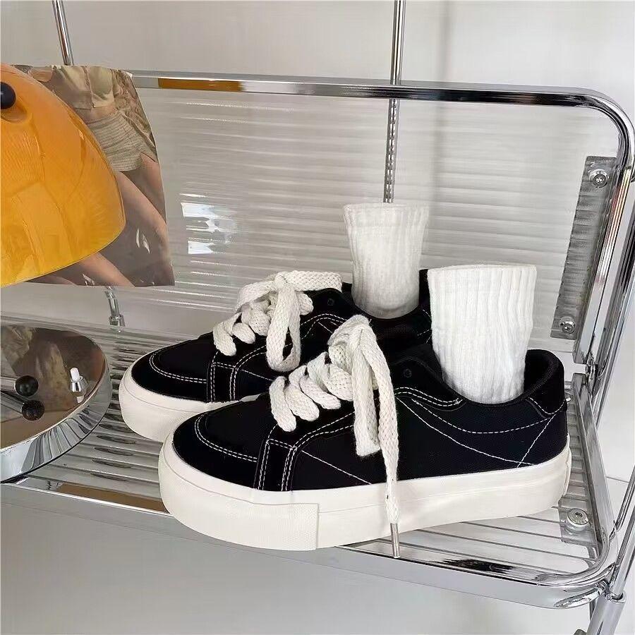 Ladies Footwear High on Platform Lace Up Spring Autumn Red Women's Canvas Shoes Designer Luxury Offer Light Trends 2025 Fashion