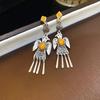 Bohemian retro tassel earrings with fashionable ethnic style and temperament, ear hooks with a niche and high-end feel, versatile earrings