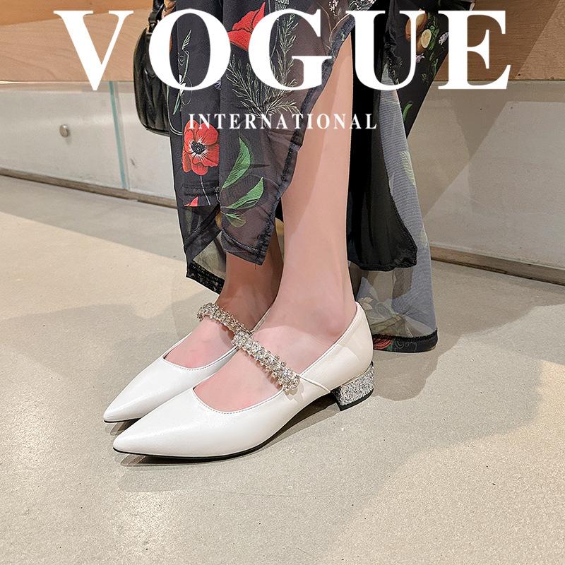 Grape Mother New Elegant Small Pointed Sparkling Diamond with Versatile Leopard Print Light Mouth Small Thick Heel Single Shoes Women's Spring