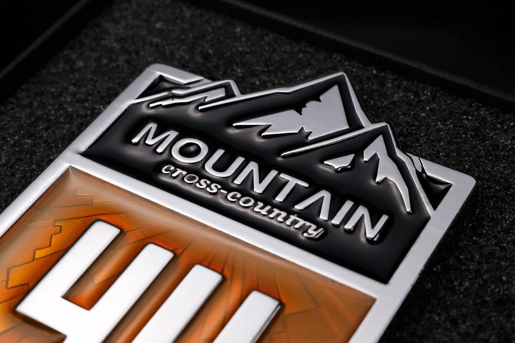 4x4 Mountain Cross Country Metal Car Sticker, Off Road Racing Decal, Chrome Emblem Badge for Off-Road Vehicle