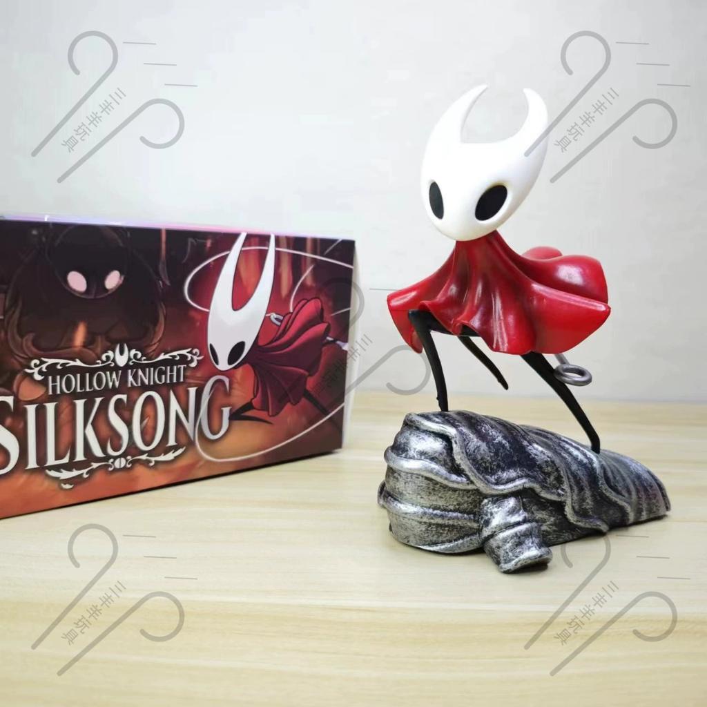 Activity Figure Hollow Knight Series Collection Silksong Garage Package Knight King Hornet Model Character Style Desktop Ornaments Playthings