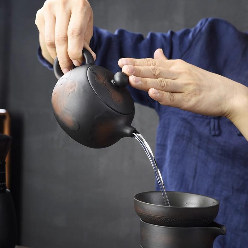 Purple Clay Jumping Knife Kung Fu Tea Set2025New Retro High-End Household Tea Brewing Special Gaiwan Teapot Teacup