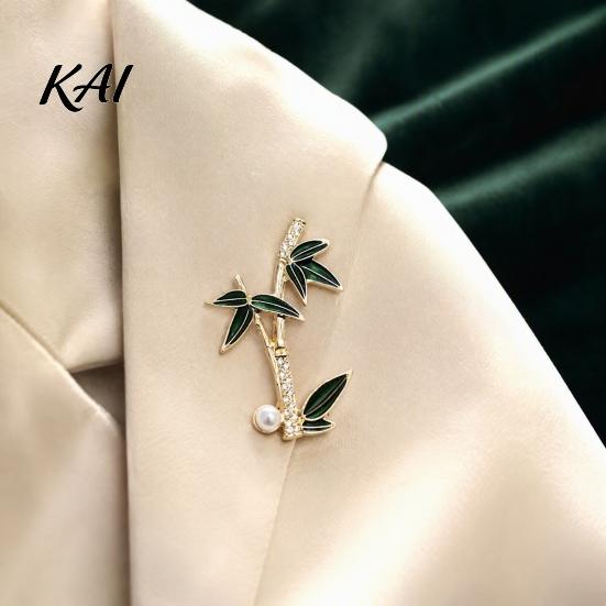 Women Aesthetic Jewelry Alloy Rhinestone Bamboo Brooch, Enamel Lapel Collar Pin, Men Chinese Style Pin Accessories for Suit Dress Coat Scarf