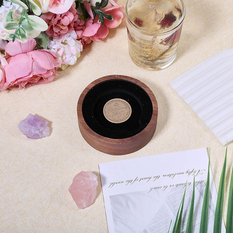 Retro Wooden Round Storage Case Commemorative Coins Silver Dollars Badges Display Tray Collection Organizer Box