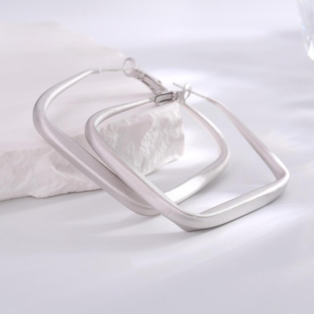 Matte Gold & Silver Hong Kong Style Designer Earrings for Women - European, American, & Korean Minimalist Collection