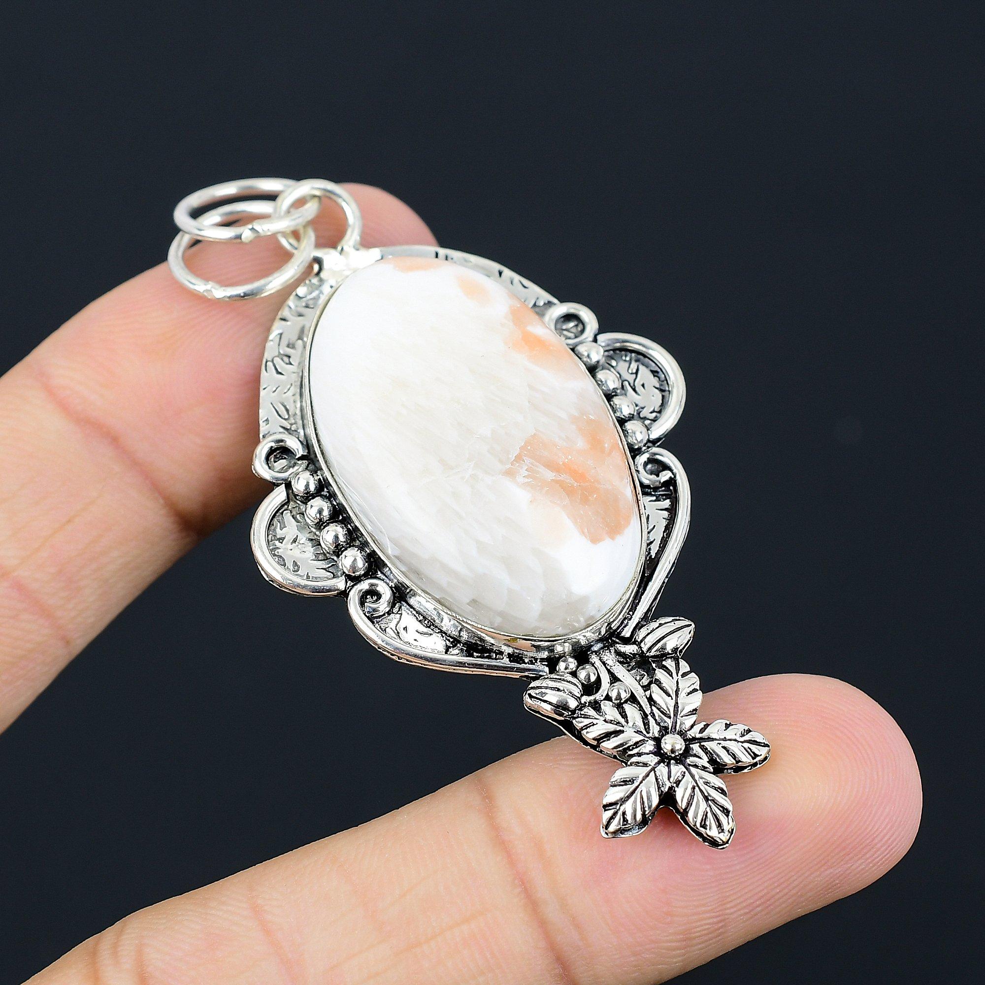 

Birthday Gift For Her Natural Scolecite Gemstone Pendant Flower 925 Silver