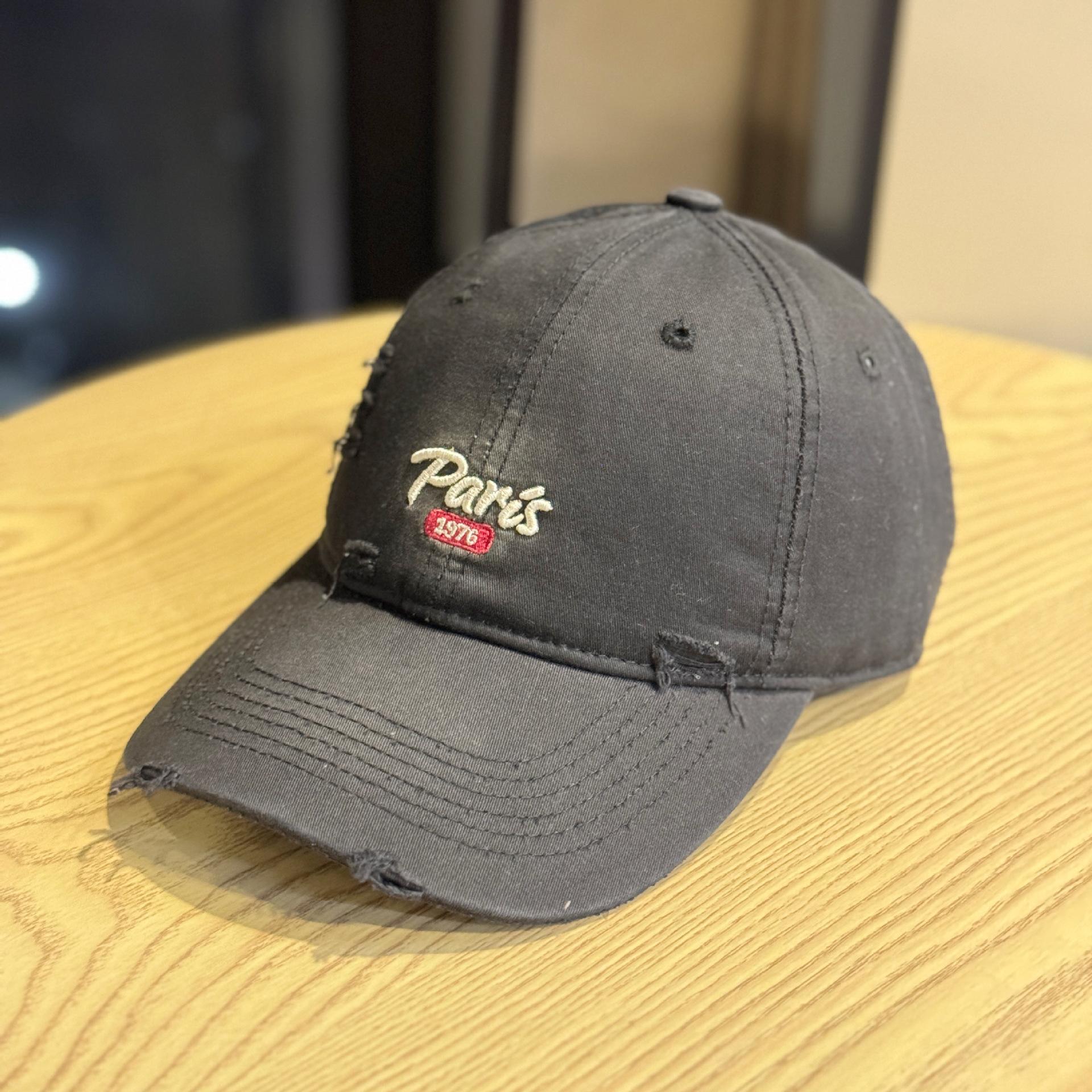 

Korean-style new letter-embroidered baseball cap for women, suitable for all seasons, versatile duckbill cap for men, casual and versatile, makes the Adult54-60Adjustable чёрный