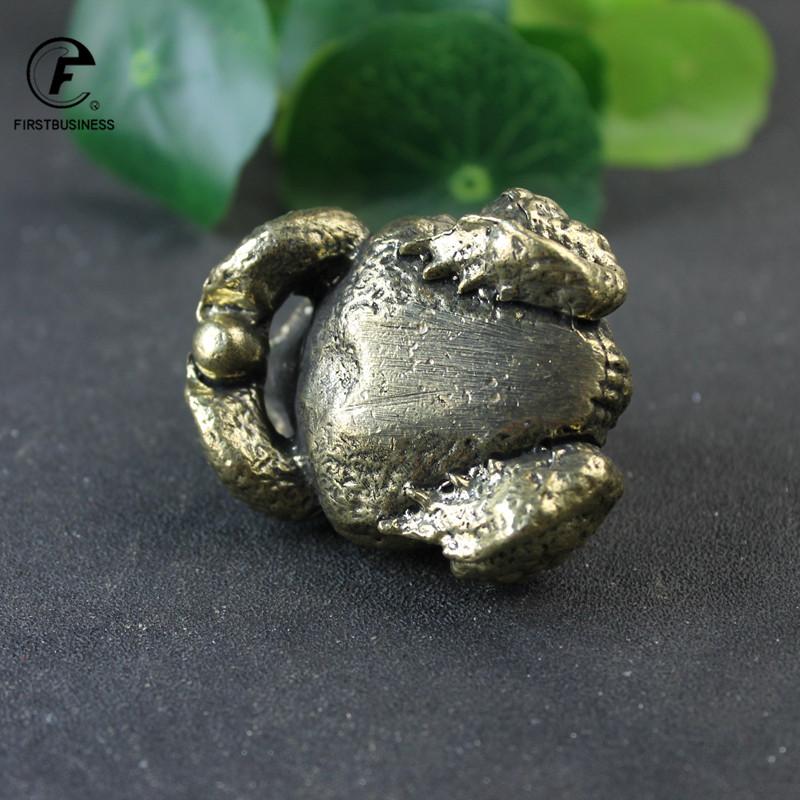 Brass Golden Toad Lucky Tea Pet Vintage Simulation Animal Figurines Miniatures Home Office Desk Ornament Car Decoration Crafts