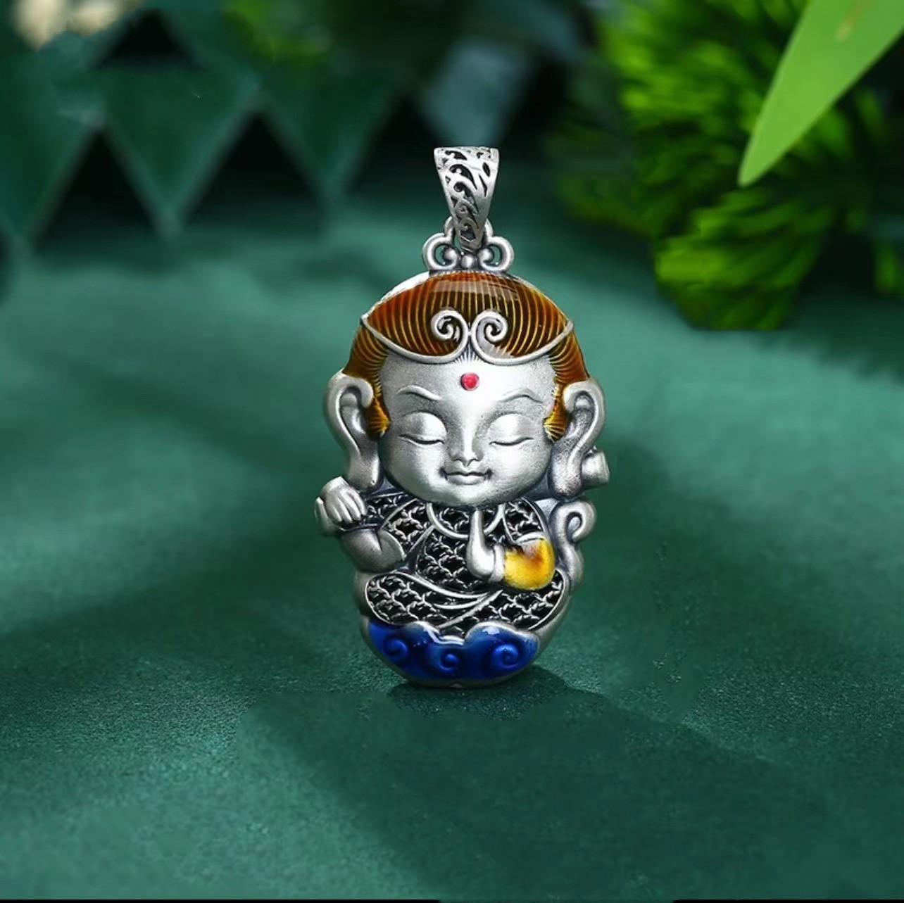 

Silver-Plated Retro Goku Cloisonné Pendant: Antiqued, Double-Sided, Hollow, Brushed Finish