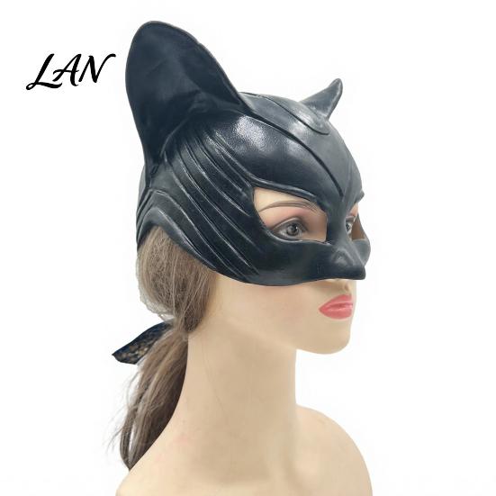 Soft Material Halloween Mask Catw Woman Mask, Black Cat Eye Costume Latex Full Face Leather Accessory for Masquerade Superhero Cosplay Party Glossy
