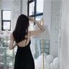 Lös sommarklänning i maxilängd i japansk stil - Fransk mode design med öppen rygg