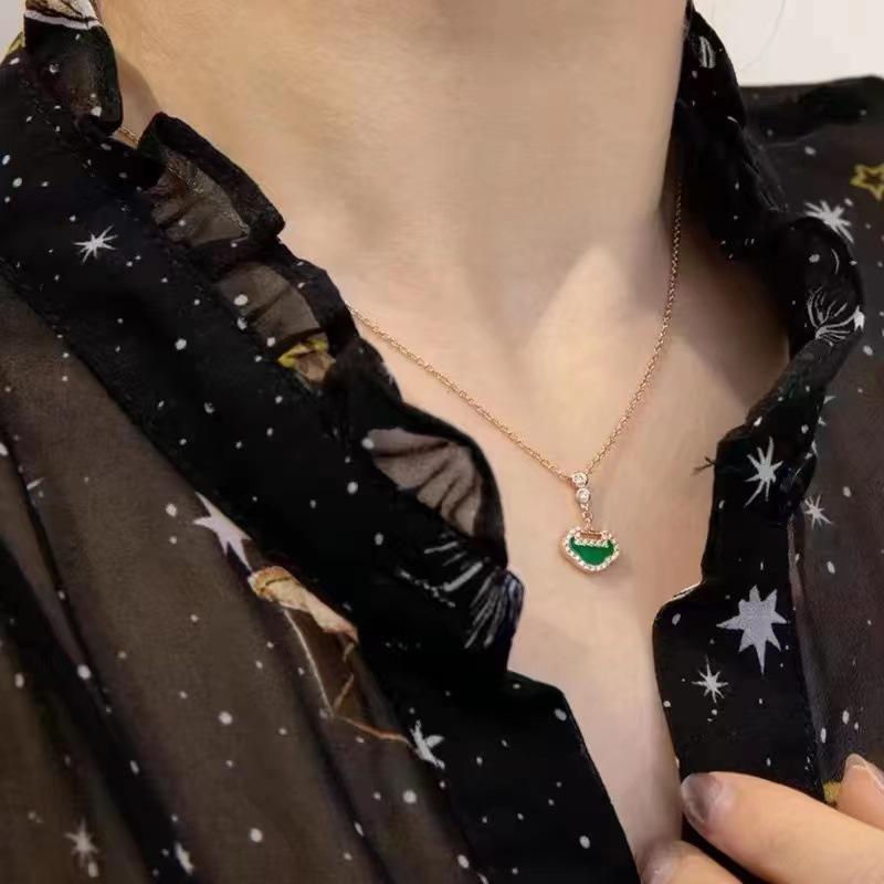 18k Rose Gold Longevity Lock Necklace with Red Chalcedony & White Mother-of-Pearl for Women