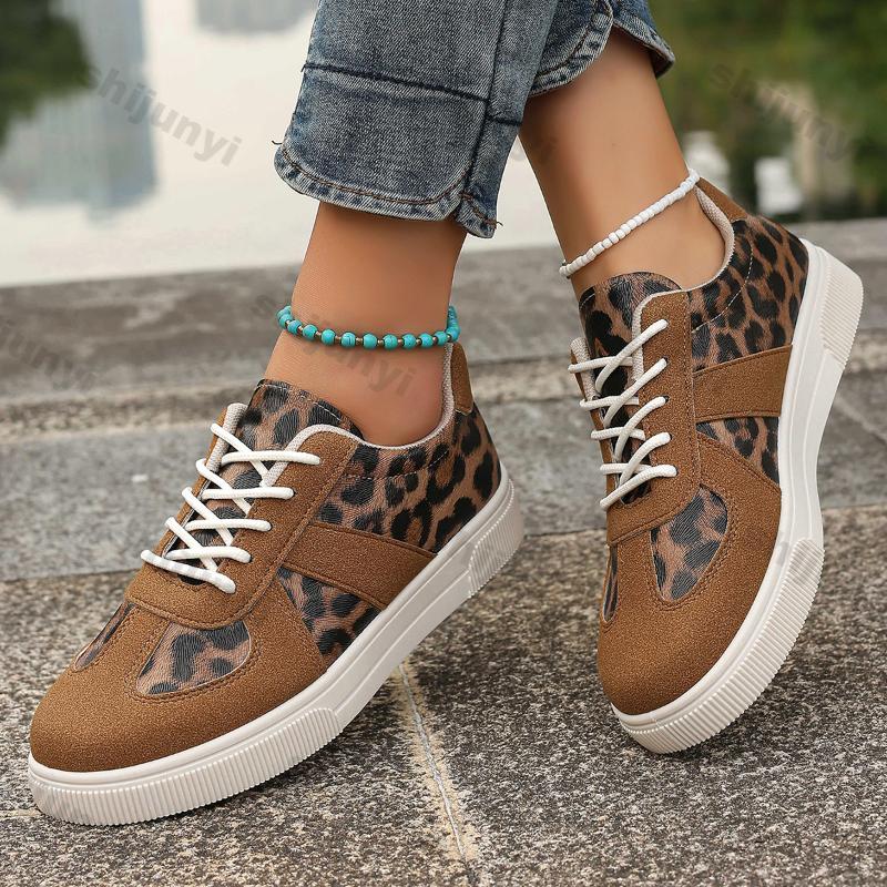 Fashion Women Fashion Leopard Flat Sneakers Lightweight Lace-up Non Slip Running Shoes Female Casual Soft Sole Single Shoes Plus Size 42