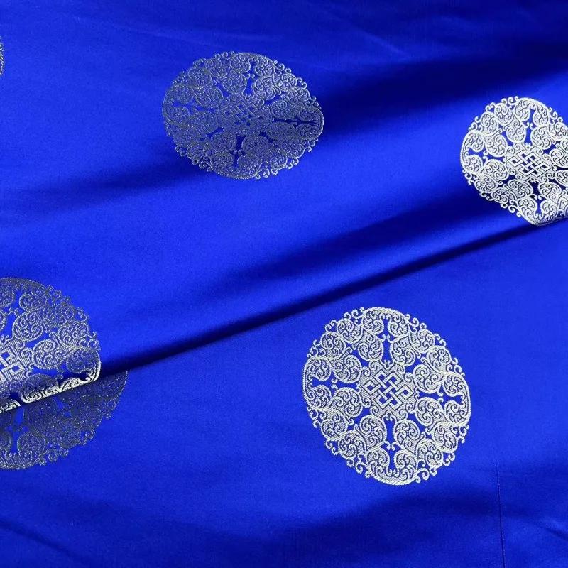 Tang-mounted Majia Mongolian Robe Jacquard Brocade Fabric Tibetan Robe Film and Video Decorative Cushion Pillow Group