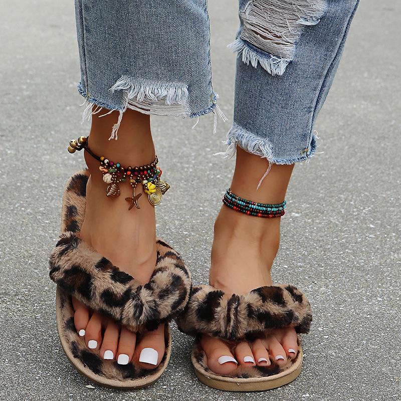 2023 Women's European & American Style Herringbone Fur Flat Slippers